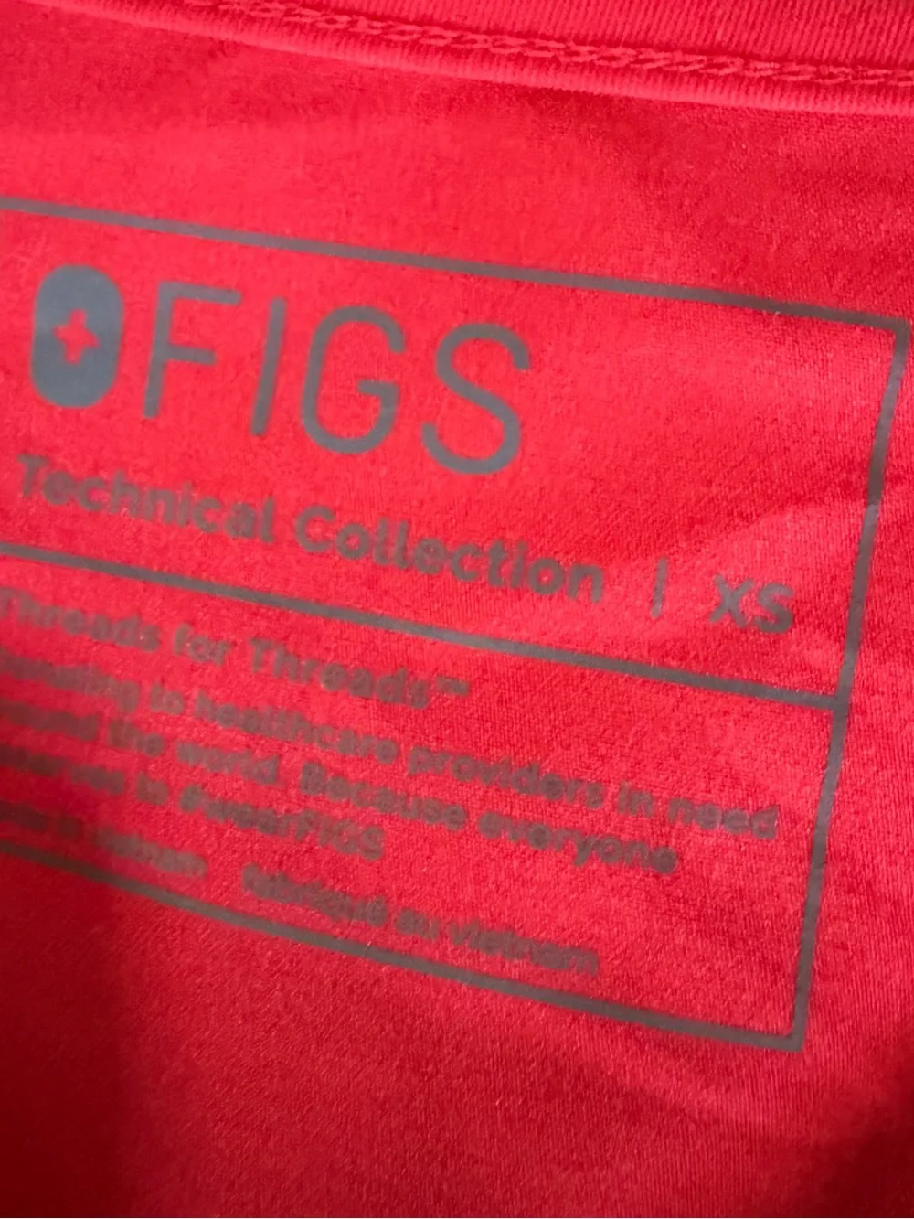 FIGS Scrub Set XS Tall Zamora Pants Catalina Top Red Technical Collection